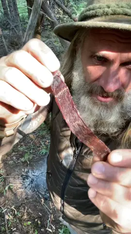 Reply to @user9670627498775 #fypシ #fypage #CookingHacks #jerky #survival #caveman #bushcraft #foodtiktok #beefjerky #cooking #adayinmylife #omg #DIY