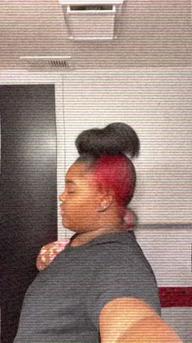 1000/10 recommend ❤️‍🔥 #skunkstripe #skunk #natrualhair #FerragamoLetsDance #skunkstripewithatwist #skunkstripequeen #vitiligogoddess #vitiligoqueen