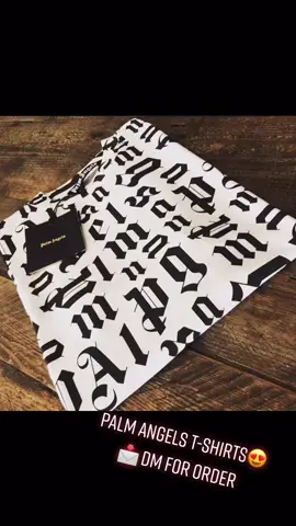 #clothesforsale #vancouverclothing #torontoclothing #bcclothing #britishcolumbiaclothing #onclothing #ontarioclothing #freeshipping #dm #fashion #sale