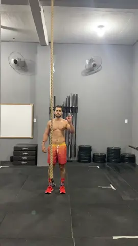 Cross dancing! Aquela sarrada no ar. #crossdancing #crosstraining #crossfit #climb #Fitness #gym #health #saude #atividadefisica