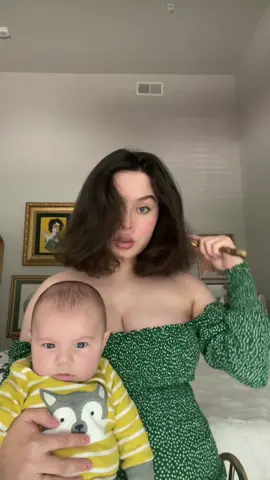 Just a pointless video 🖤 #MomsofTikTok #newmom #vintageinspired #datenight