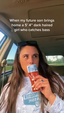 Thanks @mywagbar for all the snacks for my 8 day road trip! 😍🎣 link in bio use code MACY (got this vid idea from my pal @sarahhowell9 💘)