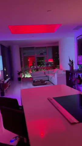 full XO apartment tour❤️‍🔥 #miamii #vibes #apartmenttour #xo