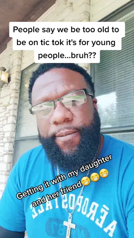 They were just sitting in the car and video bombed them 😁😁 #fypシ #foryoupage #over40 #gettingit #havingfun #parentsoftiktok #parentsandkids
