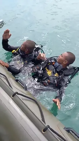 อ้างอิงจากตำราบ้าง บวกกับประสบการการทำงานของครูใหญ่ และคณะครู ที่ทำงานในพื้นที่ 3 จว.มาร่วม 30 ปี โดยเฉพาะกว่า15 ปีหลังมานี้ มันใจว่ามีคุณภาพเเน่นอน.