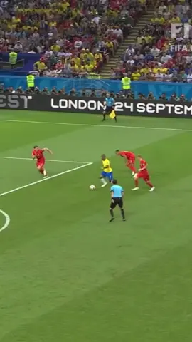 Courtois🐐#fy #fypシ #fypシ゚viral #viral #football #Soccer #courtois #neymar #bestsave #wk2018 #belgium #brasil #shooting #saving #goalkeeper #CapCut