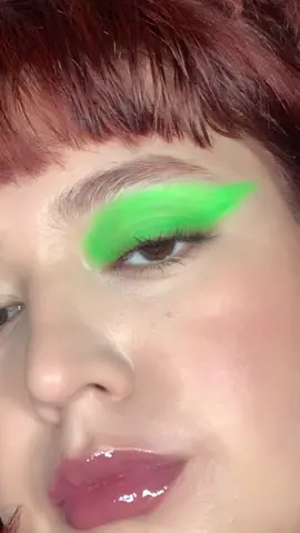 follow me for more looks @danessamyricksbeauty neón colorfix #UltaSkinTok #DontQuitYourDaydream #editorialmakeup #makeupfyp #maquillajeeditorial