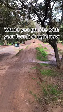 Start tagging #mtb #mtbgood #mountainbik#mountainbikes #gopro #redbull #redbullau #dirtjumps #lads #aussie #dirtjump #citydirt #bike #mtblife #mtbb
