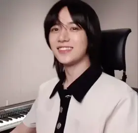 His laugh is the cutest😭 #txtedits #fyp #txtmoa #kpop #txt #beomgyu #beomgyucult #moa #magic #beomgyuedit #cute #beomgyubestboy #txt_bighit_official