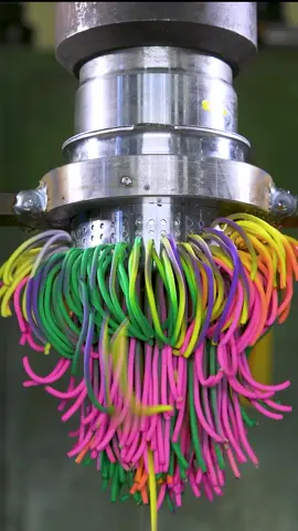 Satisfying!! 🤩😍 #hydraulicpress #asmrcrush #colorful
