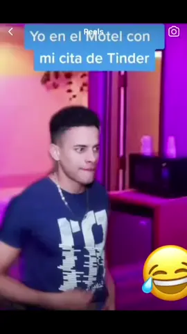 Eso escaló rápido 😂 #video #funnyvideo #funn #humor #viralvideo #videosengracados #fyp #fypシ #foryou #foryoupage #chistoso #comedia #juegos  #fypage