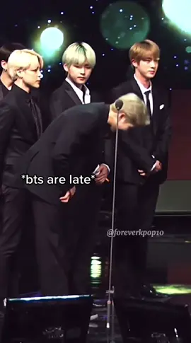 That army put a smile on their faces, I love her-😭😫💗#bts#foryou#foryoupage#fyp#fy#v#jungkook#jimin#jhope#jin#suga#rm#bts_official_bighit#btsxarmy