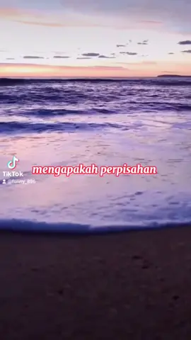 Mengapakah perpisahan terjadi antara kita. #terperangkapdalamduka #sekedarlagu #foryoupage #fypシ