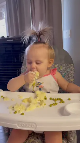 Serious about them taters! #foryou #foryoupage #mom #baby #cute #Foodie #food #yum #potatoes #dinner