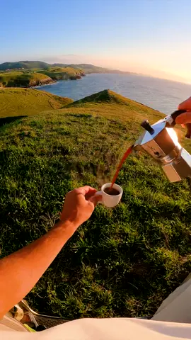 This view 🤯 #coffee #vanlife