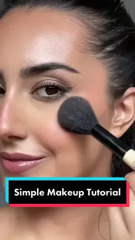 #getreadywithme #makeuphacks #makeuptutorial #simplemakeup #howto #fyp #foryou #easydiy #easymakeup #makeupartist #mua #summerlooks #longwearmakeup
