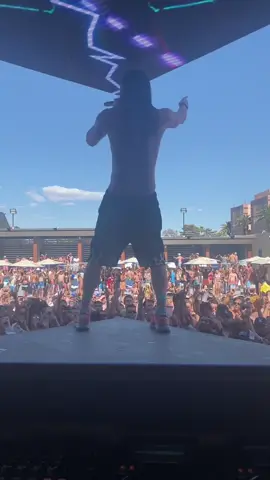 miss you @steveaoki 💫 #fyp #vegas #steveaoki #wetrepublic #hotgirlsummer🧚🏽‍♂️