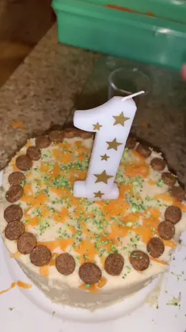 Dog cake 🥳 🎂 #dogcake #dogcakerecipe #dog #puppybirthday #doggo