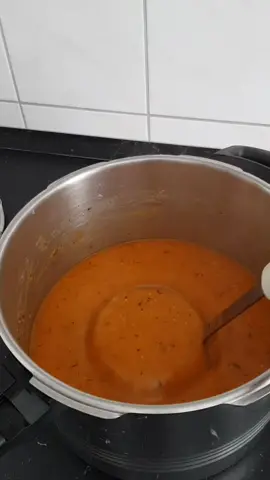 #mercimekçorbası #mercimek #sicakyemekler #çorba #çorbatarifleri #aşçı #keşfet #keşfetteyiz #sunum #yemekdeyiz #yemek #mutfak #food #tarif #yemektarif