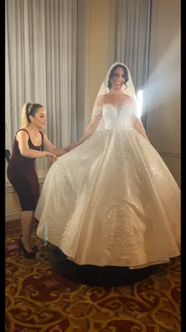 Just like a Princess👸👰🏻‍♀️#dreamfashionbynoor #noorshammo #bride #foryoupage #fypシ #explor #foryou #for #desgnier #wedding #whitedress #beauty