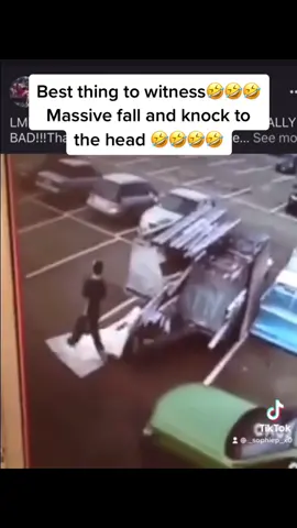 Ouch that’s gotta hurt! Haha!! #workplaceinjury #fallingover #fy #fypシ #sofunny #hilarious #braindamage #foryoupage