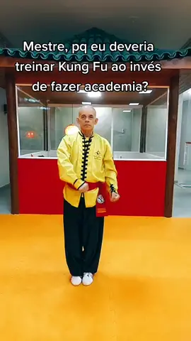 TSKF Kung Fu reflexão do dia #tskf #kungfu  #wushu #louvaadeus #prayingmantis  #artesmarciais #shaolin #saude #humor #meme #reflexaododia 