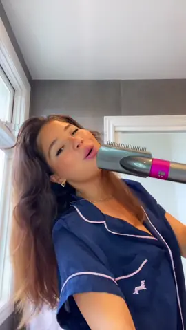 Everyday hair tutorial with my #dysonairwrap 😚🤪