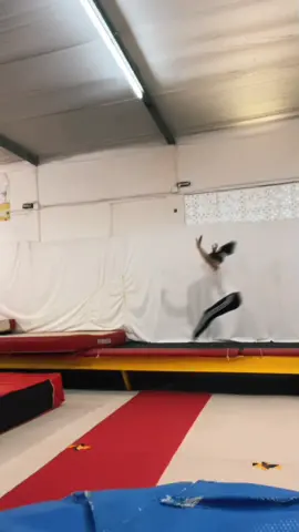 🥲 #fyp #gymnast #gymnastics #tokyo #tokyo2020 #gimnasia #fail #humor