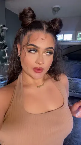 Ay amiga 🥴 #QuickBooksVictoryPose #fypシ