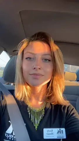 1 years worth of hair growth 👅 even tho just got a trim