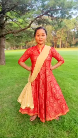 #harichandanamalarile #kannezhuthipottumthott #manju #manjuwarrier #mgsreekumar #dance #dnacelife #dancer #oottakkalana #usamallu