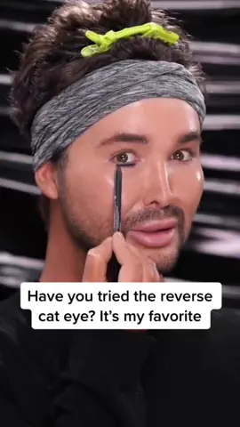 #stitch with @paintedbyspencer of course we had to try it. #reversecateye #blueliner #trending