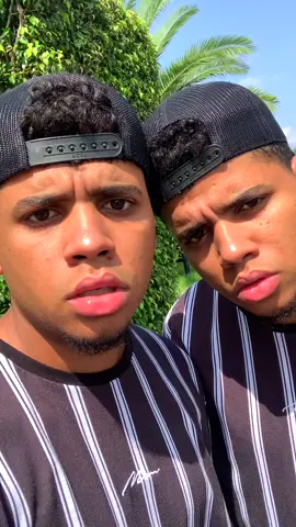 Nos engañaron ! 🤦🏽‍♂️ #venturatwins  #twins #TheSuicideSquadMovie #QuickBooksVictoryPose #foryou #dominicans