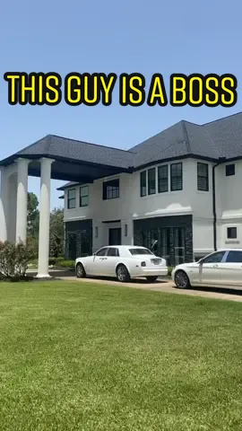 Comment your favourite answer so far ⤵️ #whatdoyoudoforaliving #mansion #realestate #foryoupage #fyp #f