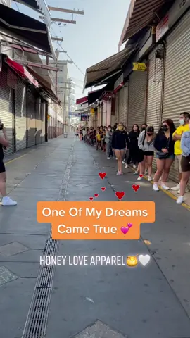 Honey Love Apparel Located In downtown Los Angeles #honeyloveapparel #losangeles #downtownlosangeles #trending #viral #santeealley