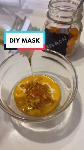 DIY MASK! #facemask #saffron #tumeric #saffronmask #caribbean #trinidad #local #fypシ #fy