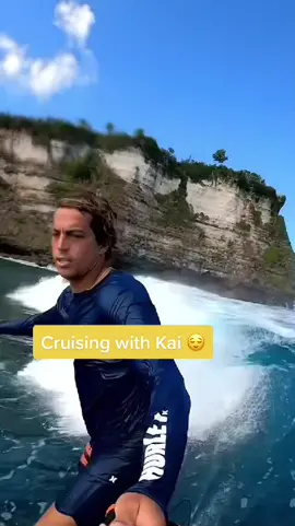 Cruising with @kailenny8 is always a vibe. #wsl #surf #athletesontiktok #hawaii #wave #maui #blue #ocean #hpradicalreuse