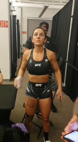Her face says it all 🥺 #UFC #cheyannebuys #surprise #potn