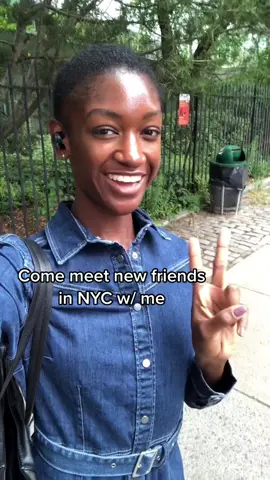 My first #nomorelonelyfriends meet up in #NYC was a SUCCESS! Thanks @marissameizz for putting these together! #newyorkcity #newyorktiktok #nyctiktok