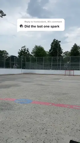 Reply to @frankiedank_16 CAN SOMEONE EXPLAIN THIS 🤯 ⚡️ 🥅 #hockey #paranormalactivity #paranormal #pavelbarber