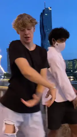 quick little dance session ✌🏼🤠@manuelenriquee