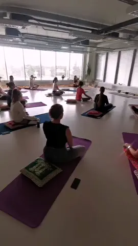 #yoga #yogateacher #tiktok_estonia #yogateachersoftiktok #hmelevskaja_tiktok #woman #womanyoga #tallinn #bali #baliyoga #morgen #moet #baliyogateach