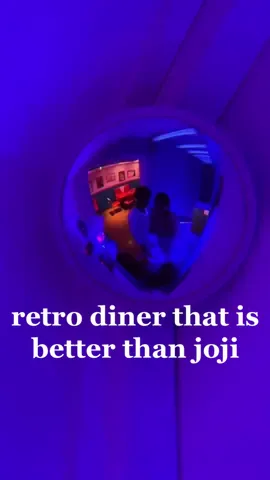you gotta give this place a try because i would 100% go back again #retrodiner #sgfoodplaces #sgdateideas