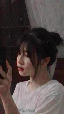 /đẹp không thôi chưa đủ /