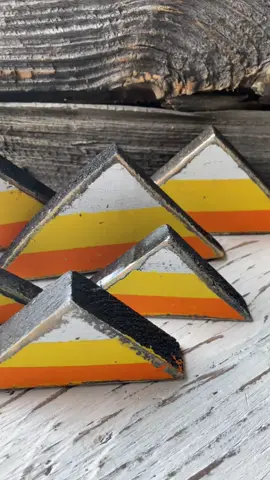 I never throw out any scrap wood 🎃 #candycorn #halloweendecor #scrapwoodideas #diyproject  #diyhomedecor #pumpkinseason