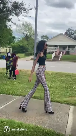 skinny..what was said? #fypシ #trending #loveyourself #skinnywomen #lgbtq #lesbiansoftiktok🏳️‍🌈 #fashionmodels #ncmodels #skinnywhataboutit