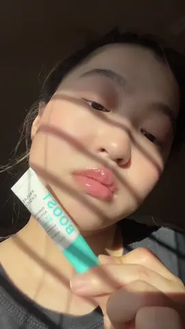 #paulaschoicegiftedme their Hyaluronic acid + peptide lip booseter! Obsessed 🤩 @paulaschoice #paulaschoice #octolyfamily