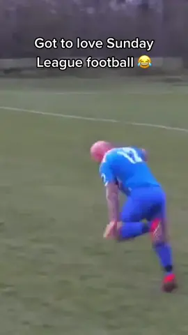 Nothing beats Sunday League ⚽️🤣 #fyp #foryou #oddsbible #sundayleague #football #fail