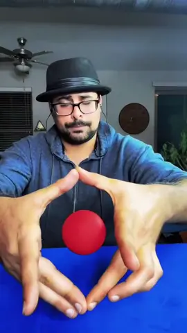Ball levitation #floating #magic @sueco