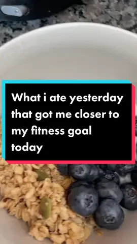Meal preping tonight so it’ll get better again haha we’re striving for results and not perfection yall #mealprep #EatFreshRefresh #fitnessjourney